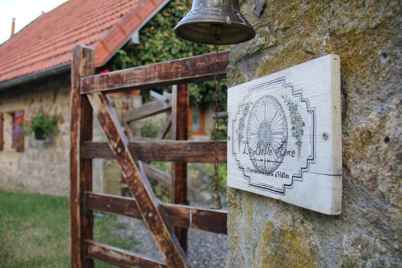 La Belle Ame Bed and Breakfast Saint-Priest-des-Champs Exteriör bild