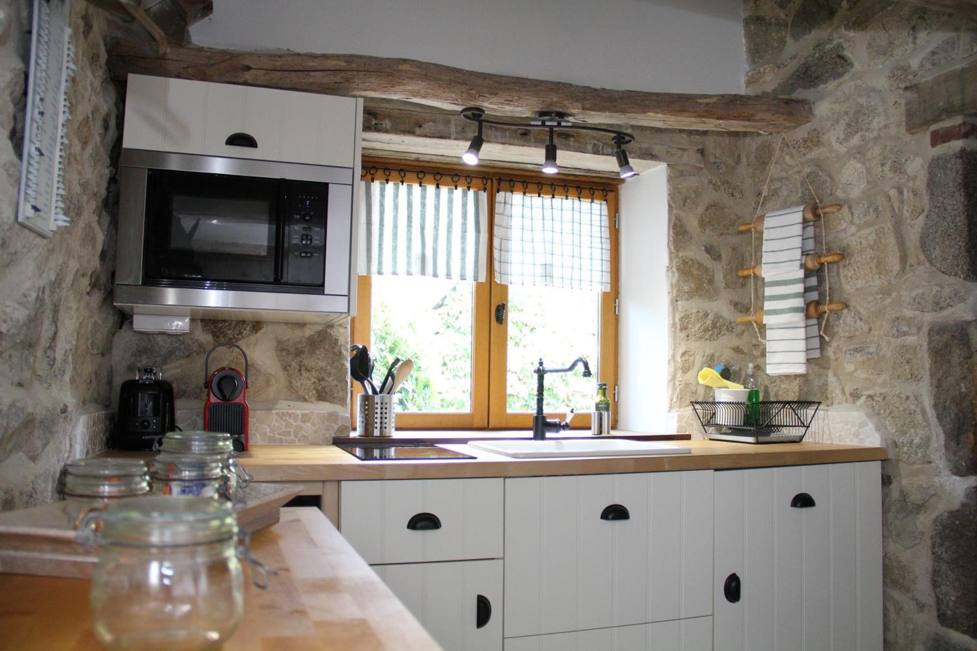 La Belle Ame Bed and Breakfast Saint-Priest-des-Champs Rum bild