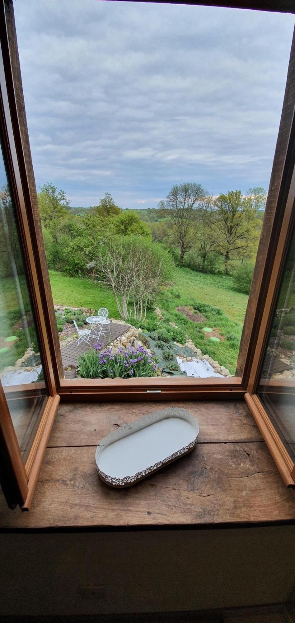La Belle Ame Bed and Breakfast Saint-Priest-des-Champs Rum bild